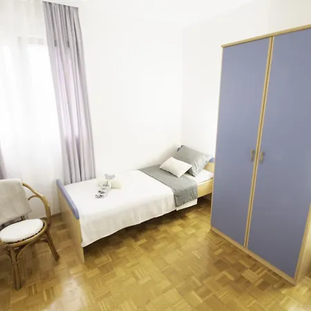 M&s Apartman Apartman Knin